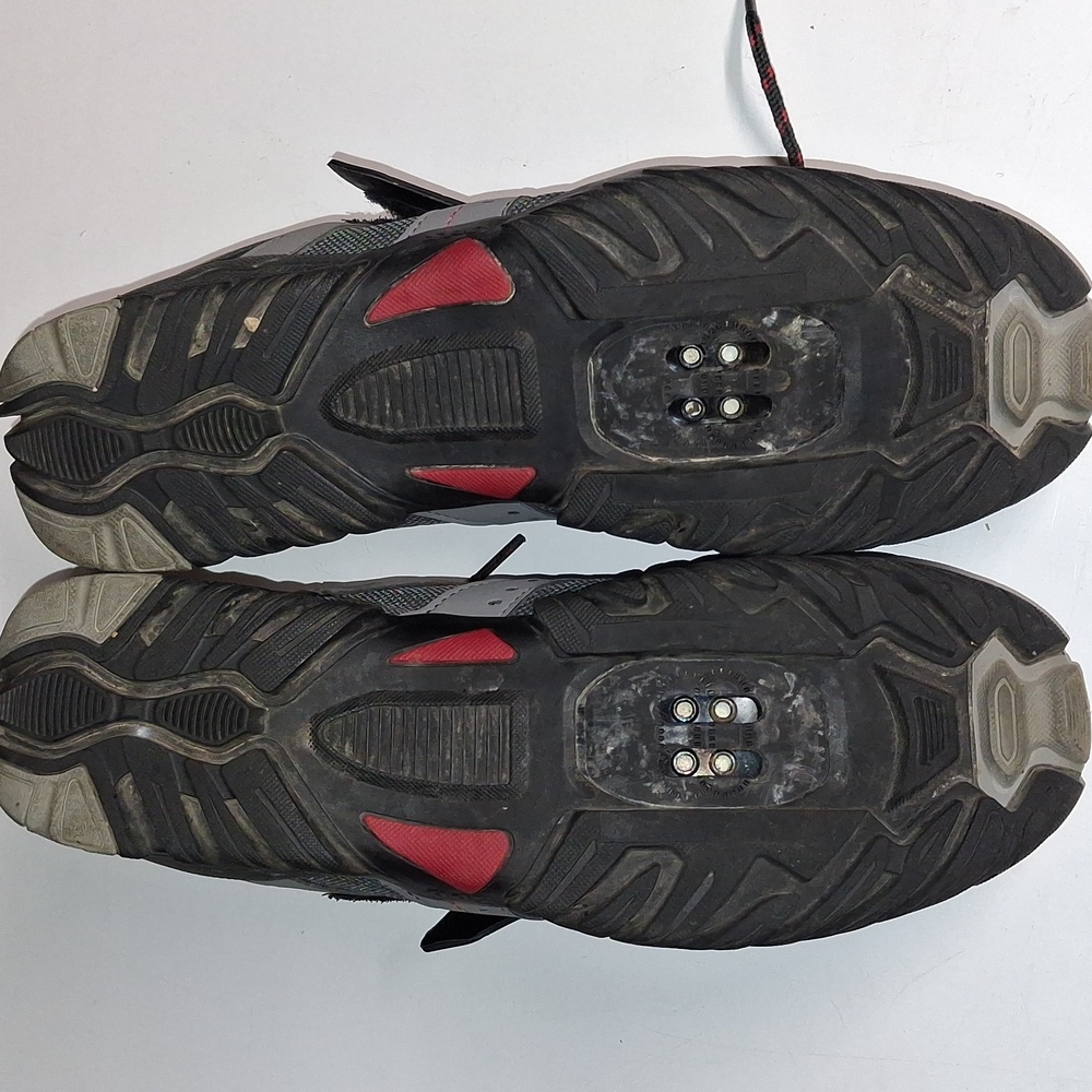 Shimano MTB Men's Cycling Shoes Gray & Red Size 44 (9.5) - Picture 4 of 7